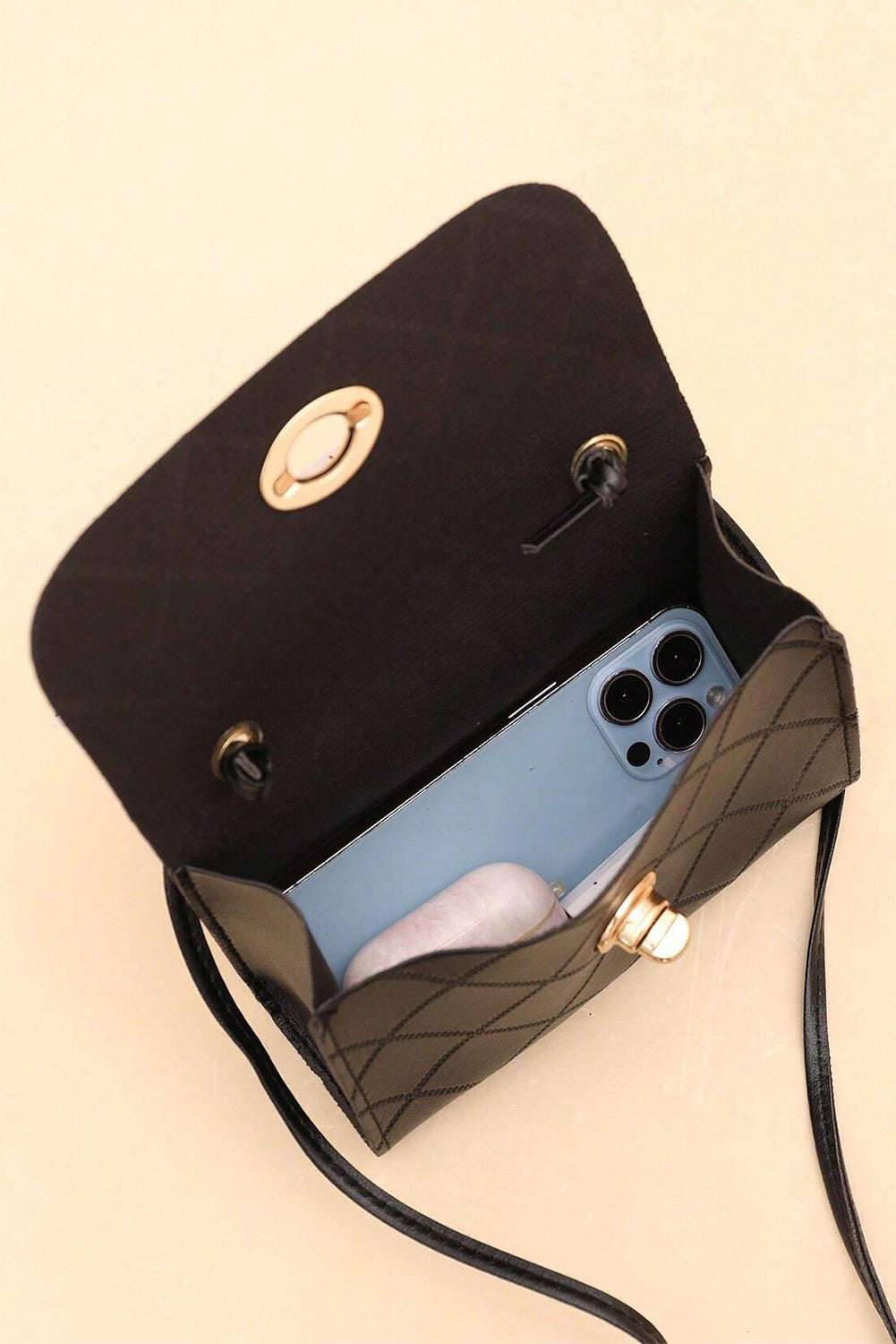 Breen PU leather diamond pattern small messenger bag with lock mechanism and textured design