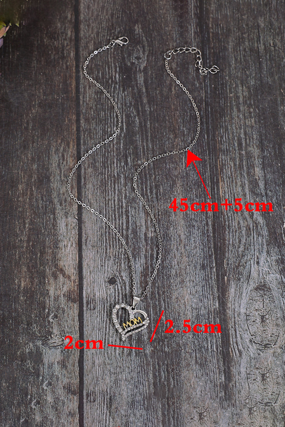 Silvery rhinestone heart-shaped necklace with adjustable alloy chain and sparkling pendant