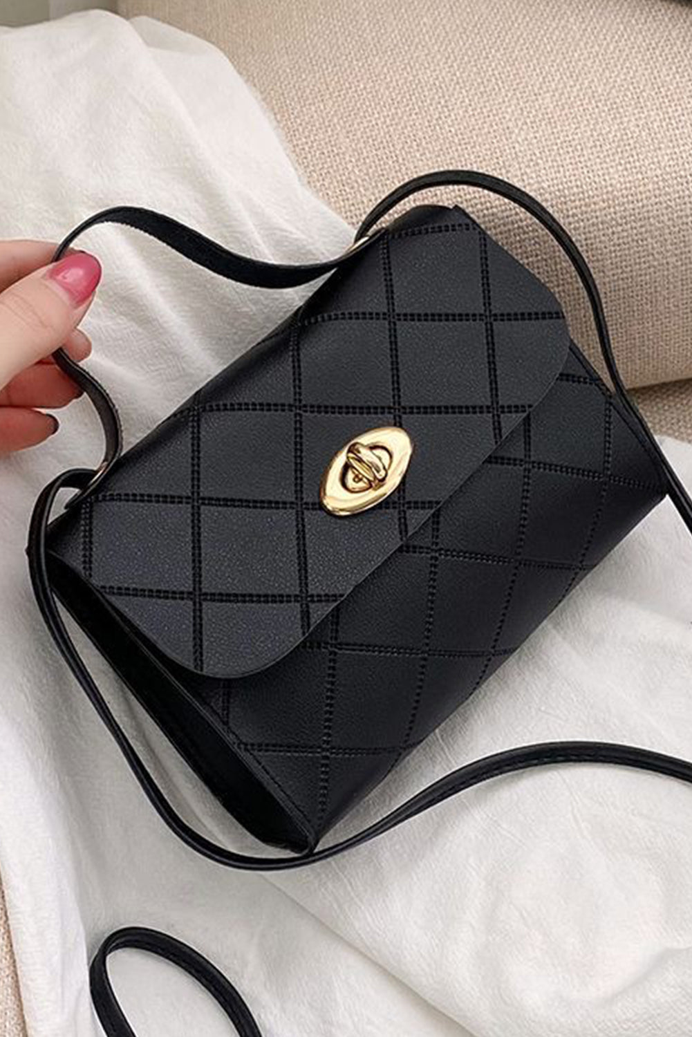 Breen PU leather small diamond pattern messenger bag with lock and compact size