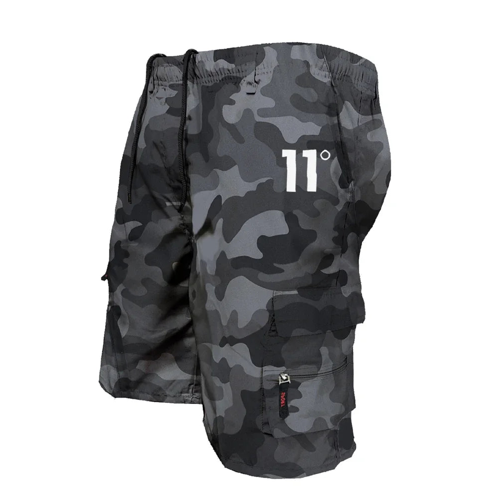 Men's camo cargo shorts 